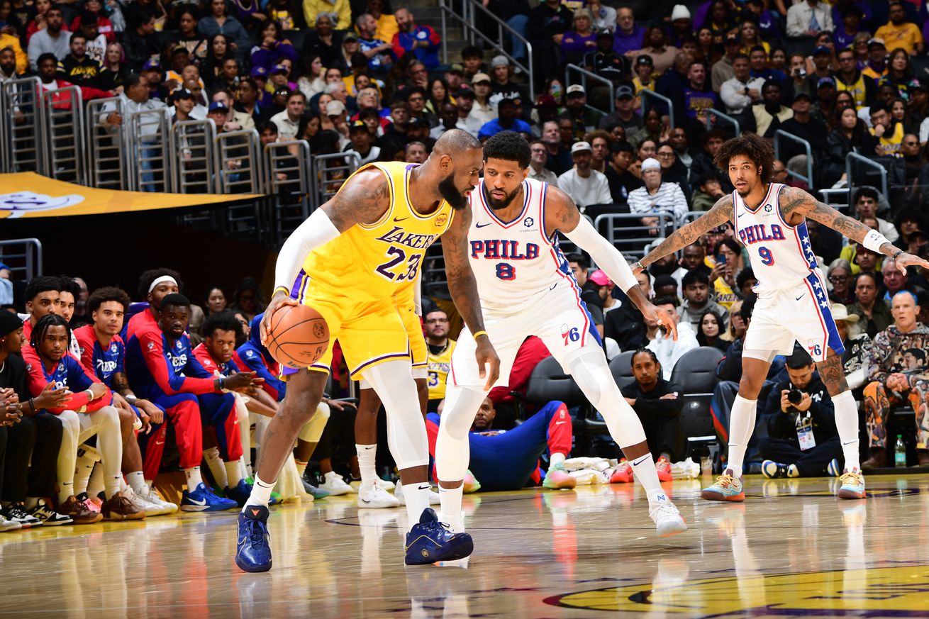 Philadelphia 76ers v Los Angeles Lakers