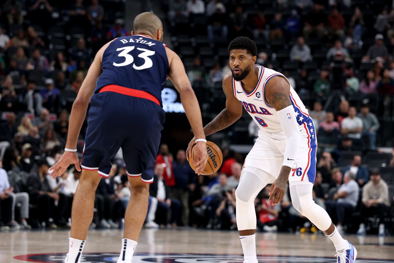 Philadelphia 76ers v Los Angeles Clippers