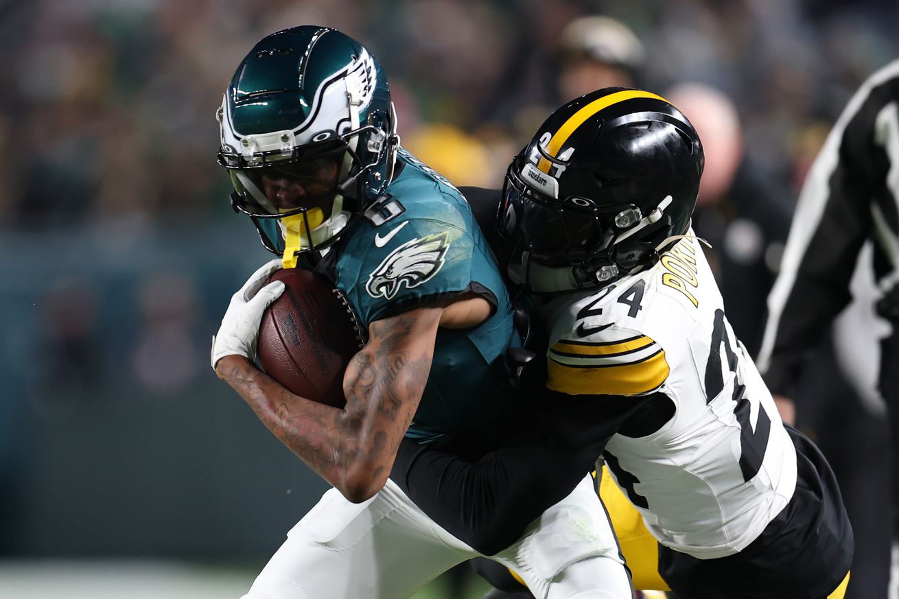 Pittsburgh Steelers v Philadelphia Eagles