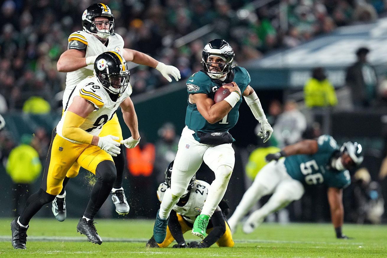 Pittsburgh Steelers v Philadelphia Eagles