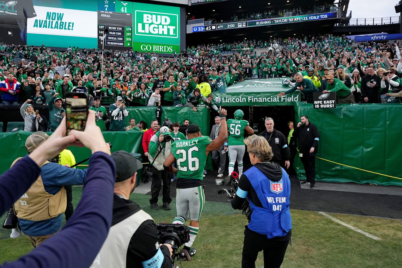 Dallas Cowboys v Philadelphia Eagles