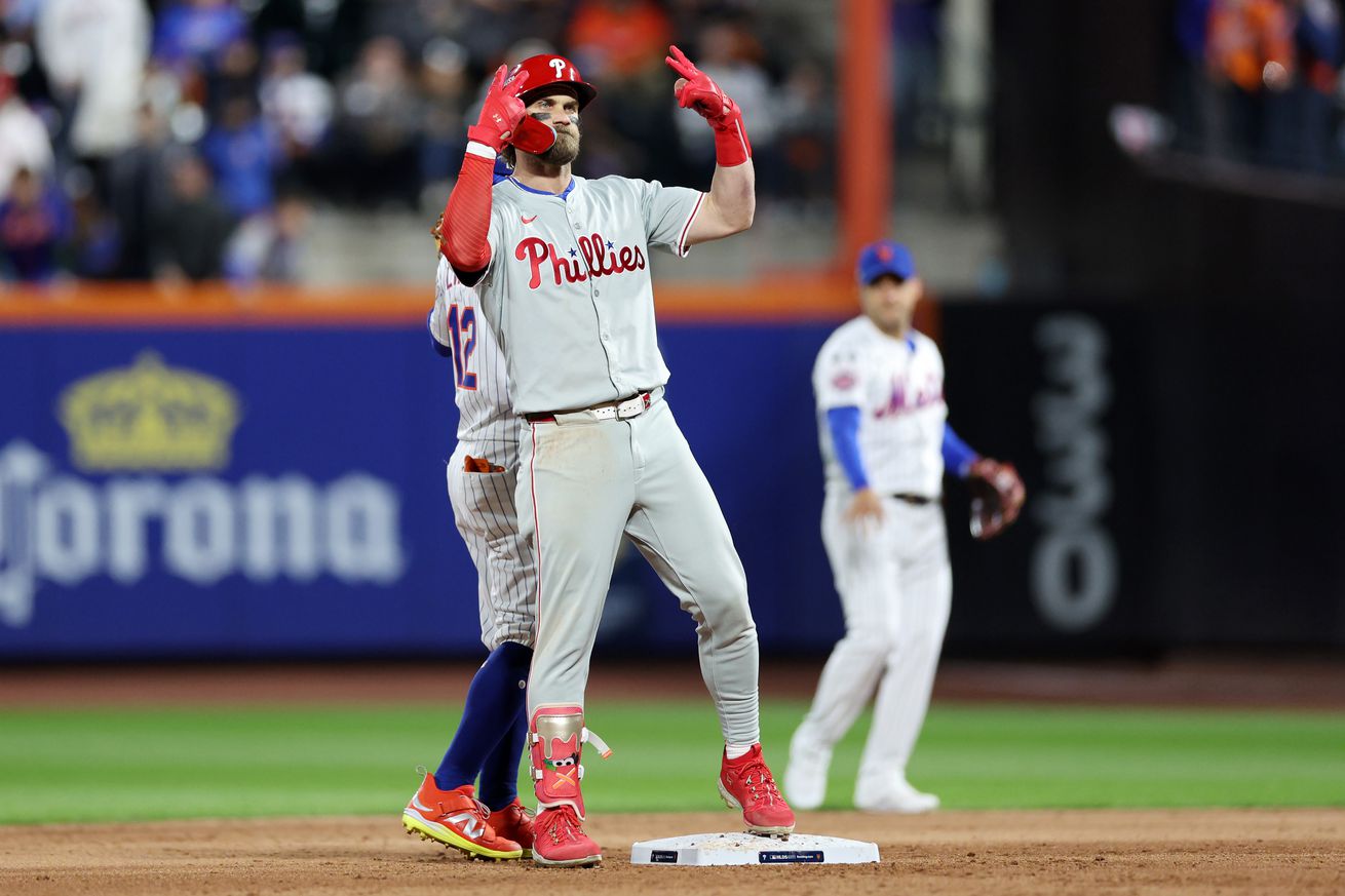 Division Series - Philadelphia Phillies v New York Mets - Game 4