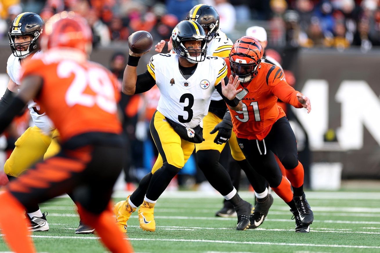 Pittsburgh Steelers v Cincinnati Bengals