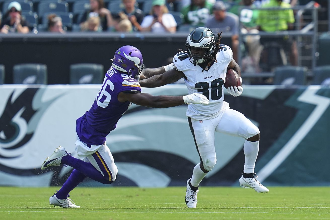 Minnesota Vikings v Philadelphia Eagles